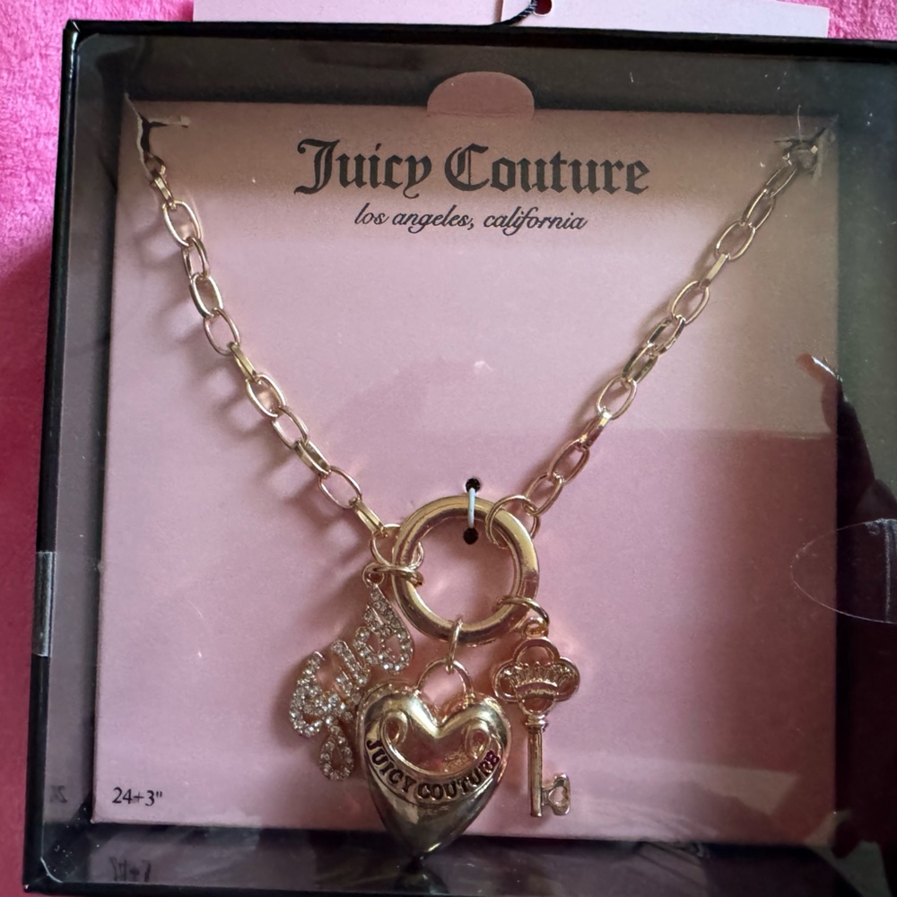 Juicy couture necklace
